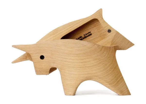 Areaware Animal-Themed Toy Box – Bull Design 1