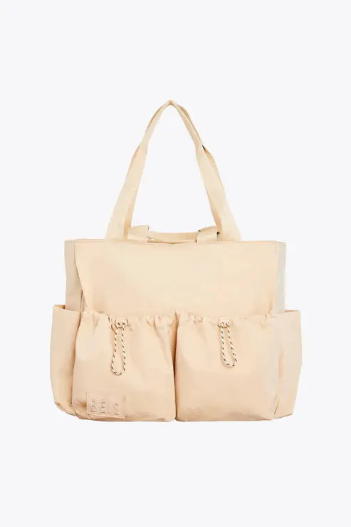 Beige Sport Carryall – Lightweight Travel & Daily Use Tote 1