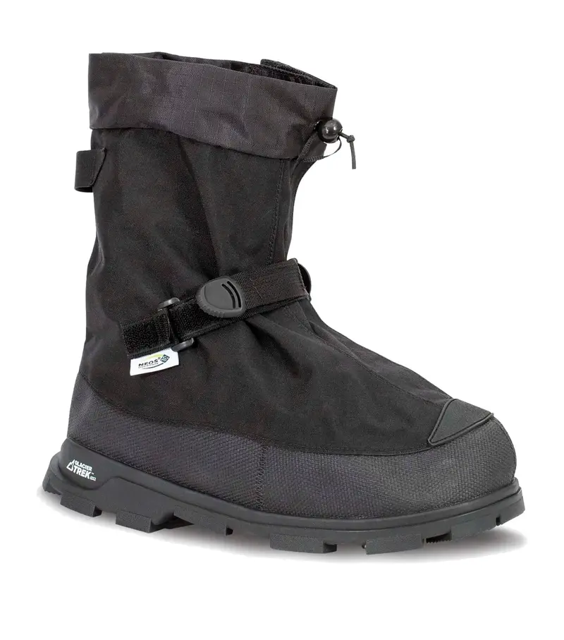 Neos Voyager-Clous Waterproof Unisex Shoe Covers 1
