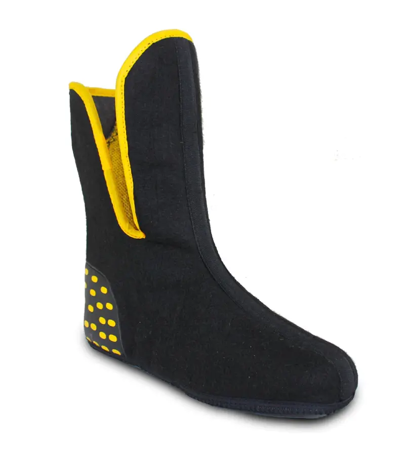 Terra Crossbow Winter Boot Liner Replacement 1