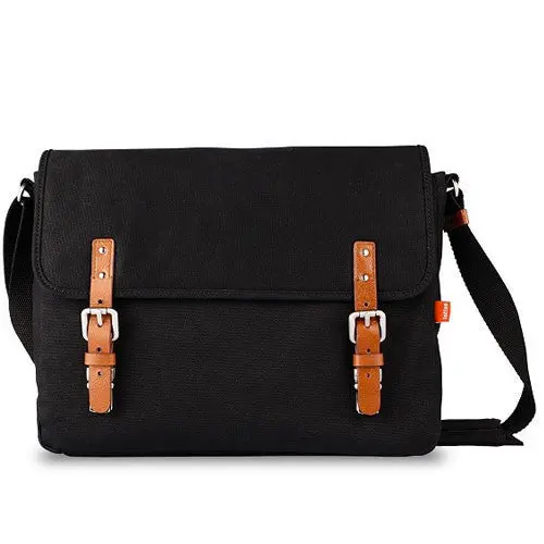 Toffee Fitzroy Macbook Air Sleeve – 11″, Black 1