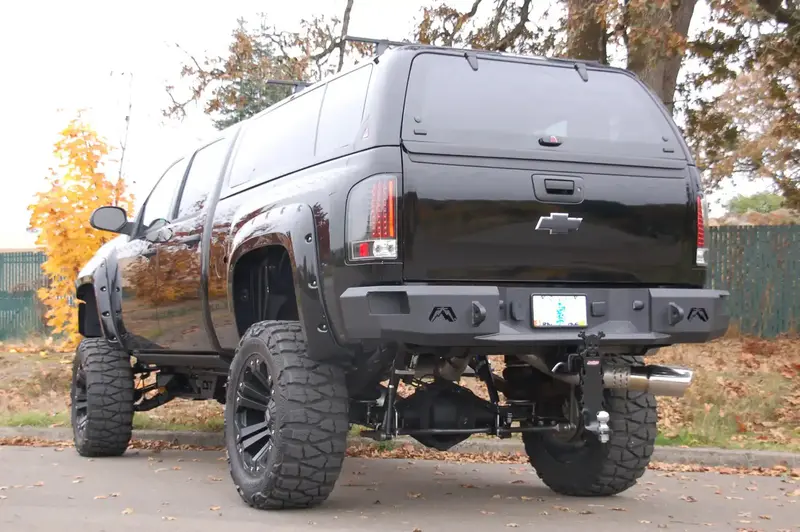 Fab Fours Heavy-Duty Paintable Rear Bumper – Ch08-W1450-B With D-Ring Mounts 1